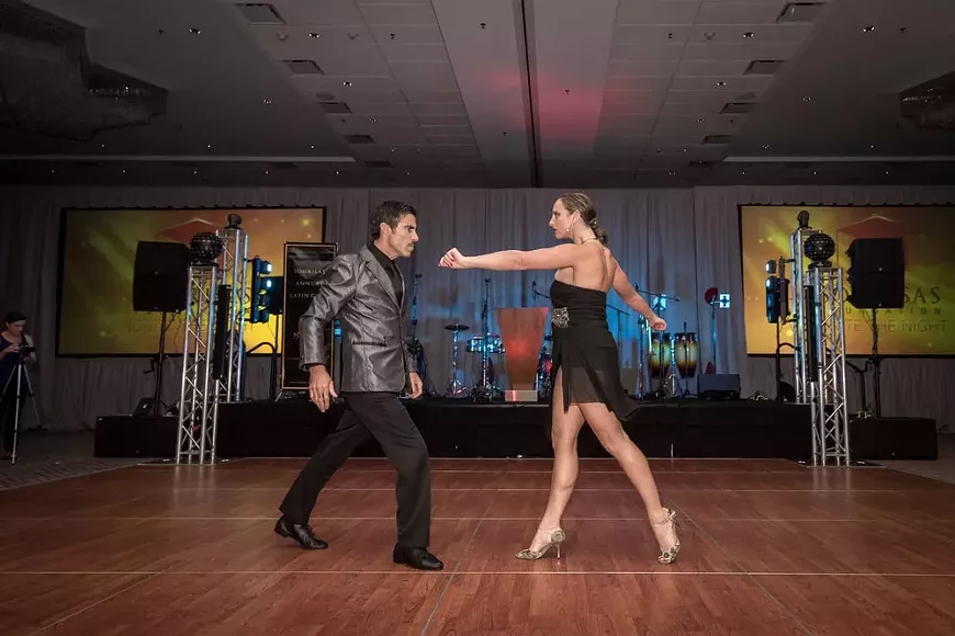 ss_afistfuloftango.webp