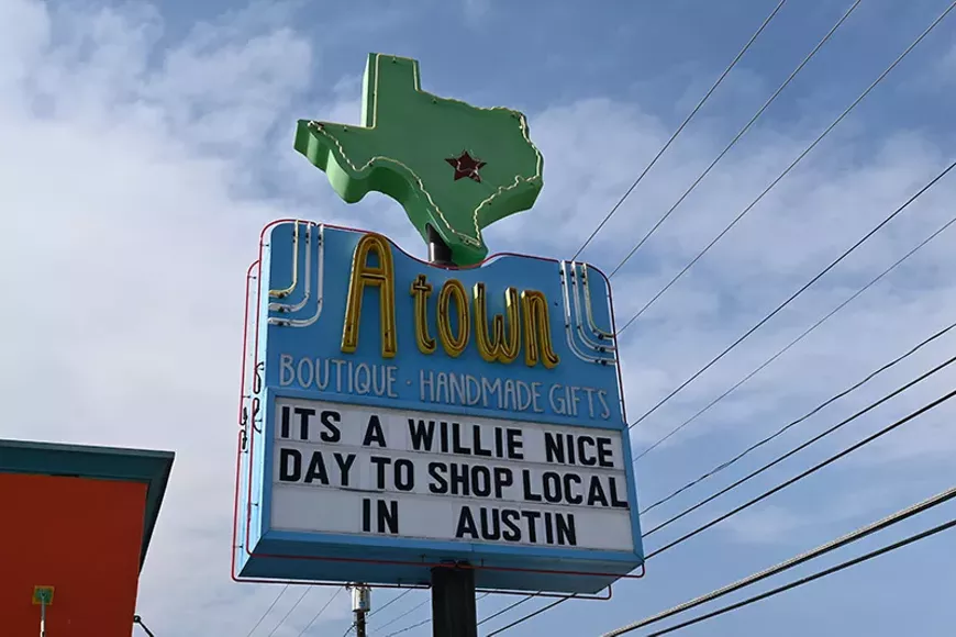 SHOP_ATown_ZB22.jpg