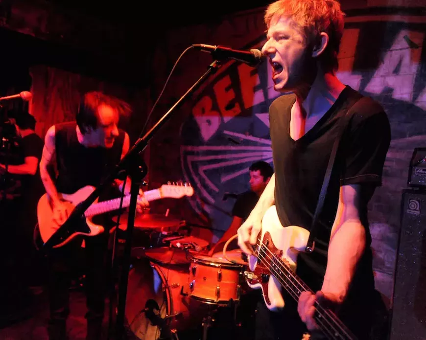 music_divinefits2_001-2.webp