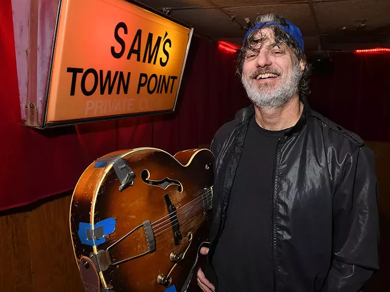 Image: Best Bar to Find Honky-Tonk Hustlers