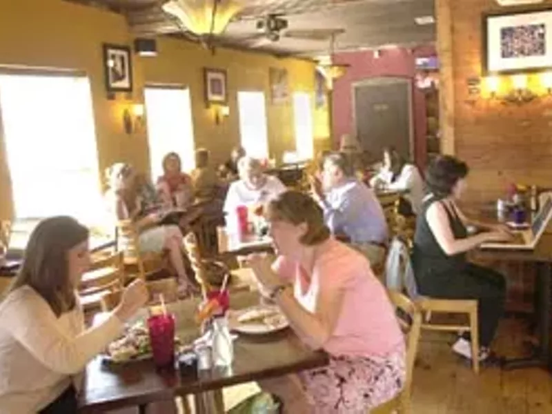 Image: Best Brunch Crowd