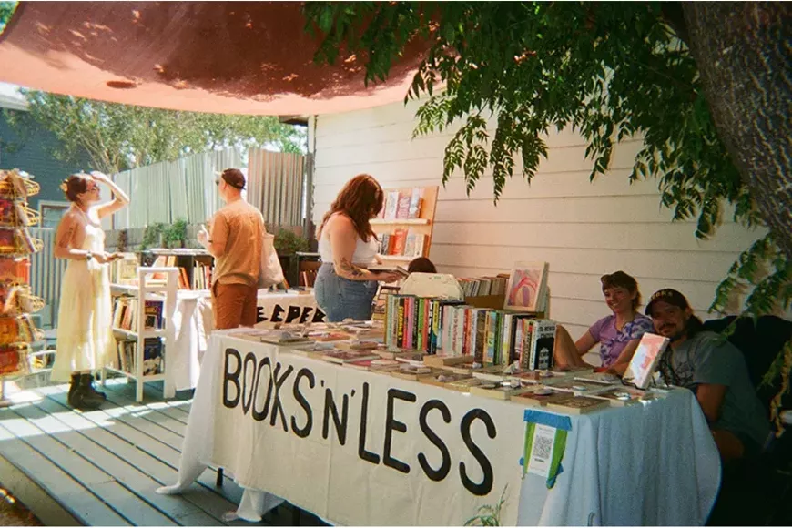 SHOP_AustinUsedBookCollective_Courtesy.jpg