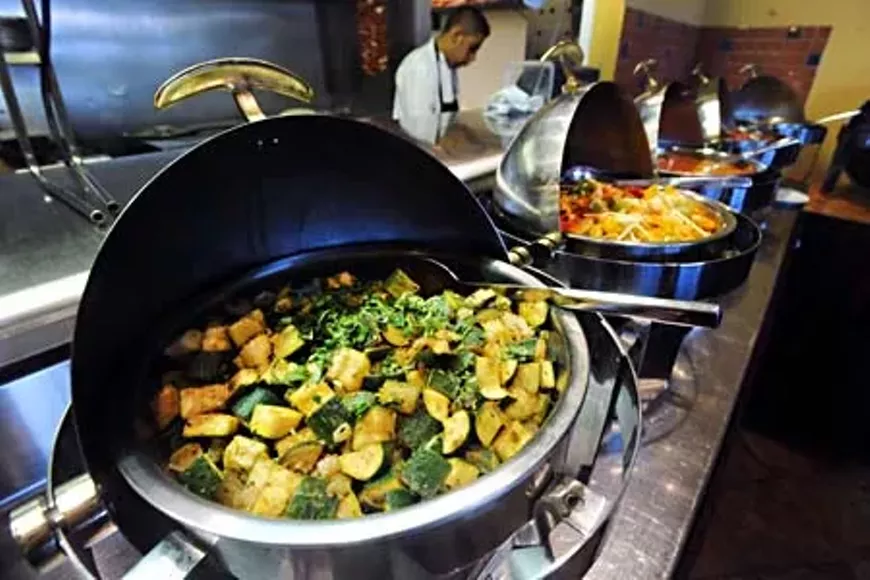 bombaybistros-2.webp