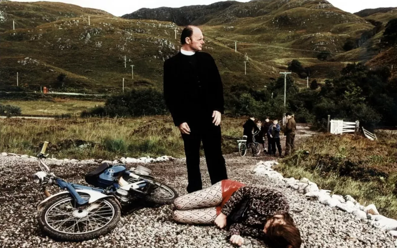 Image: Breaking the Waves