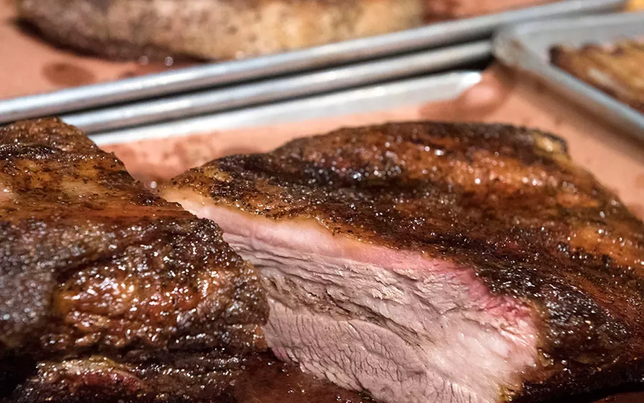 Image: Cooper's Old Time Pit Bar-B-Que