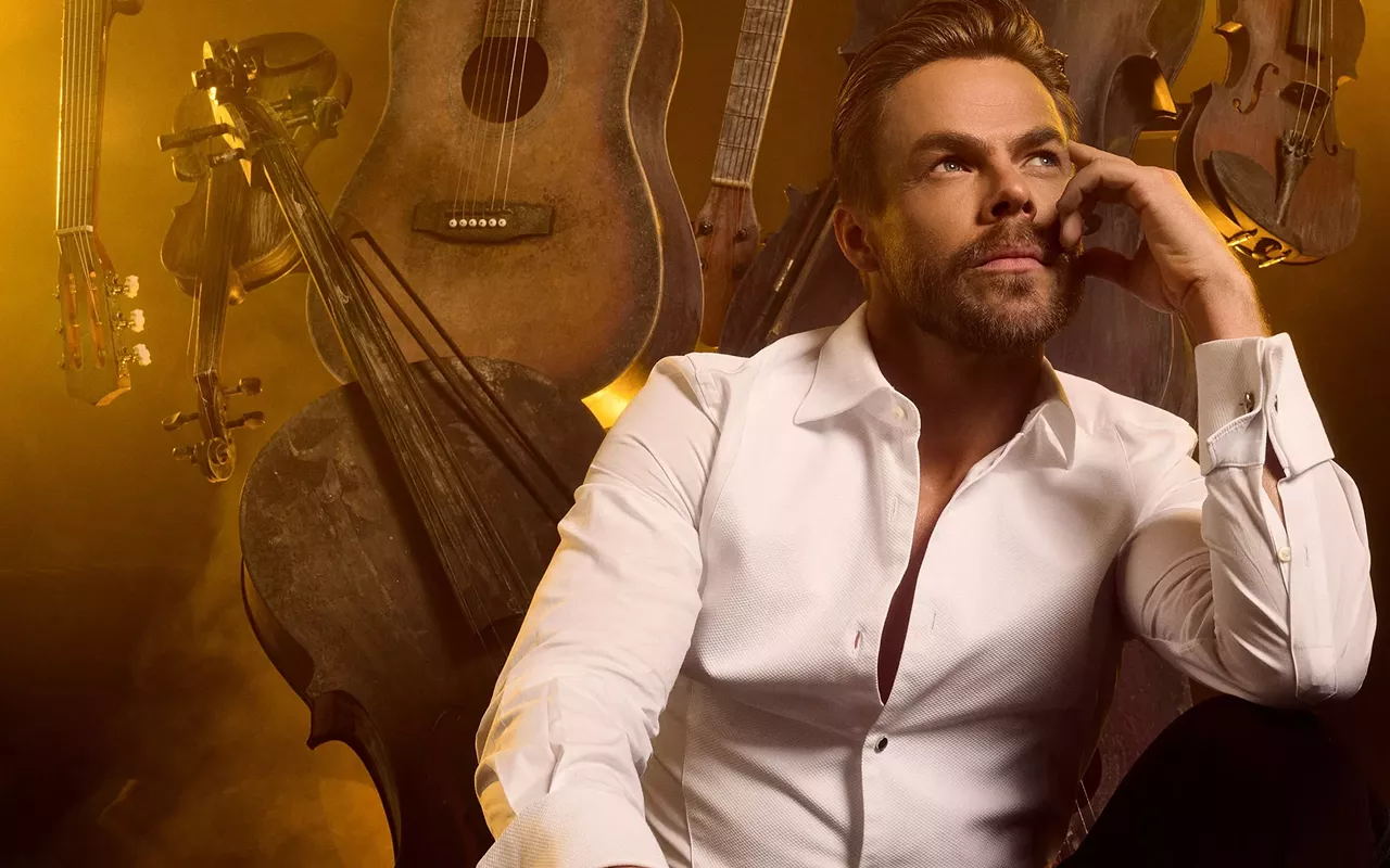 Image: Derek Hough - Dance For The Holidays
