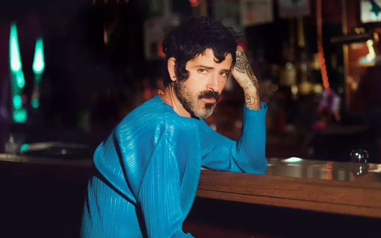 Image: Devendra Banhart, Kate Bollinger [outside]