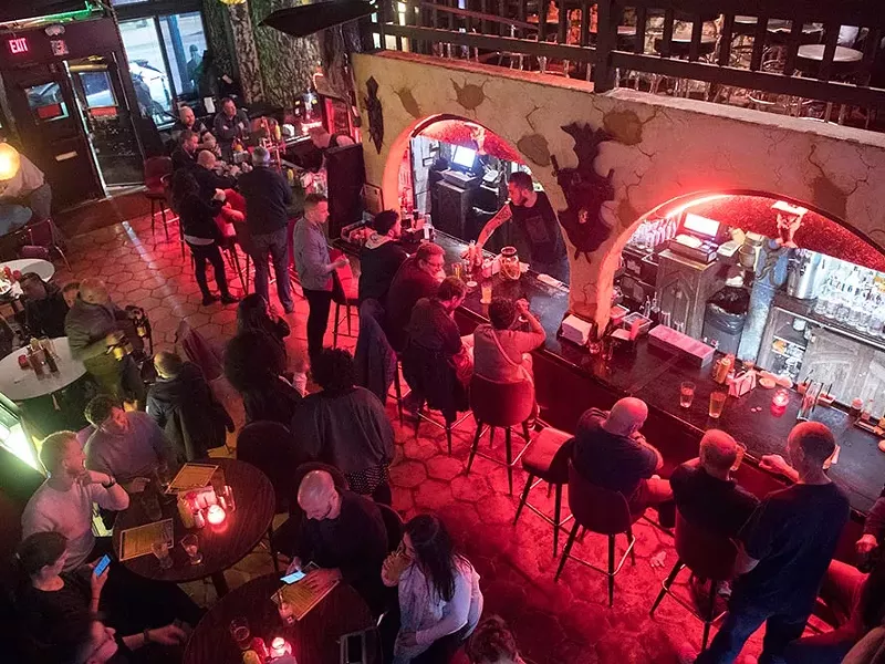 Image: Dive Bar