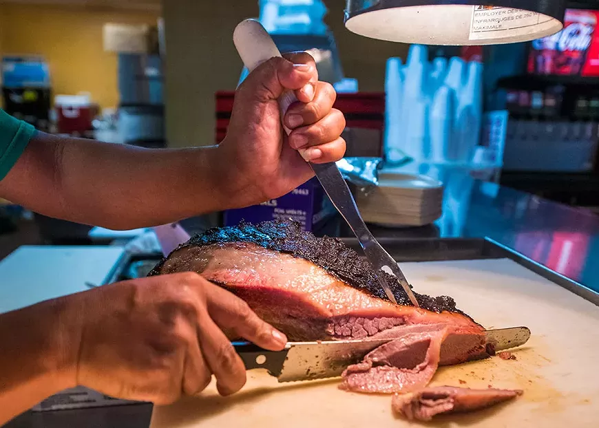 dbh-briskets-donnsbbq-052918-4.webp