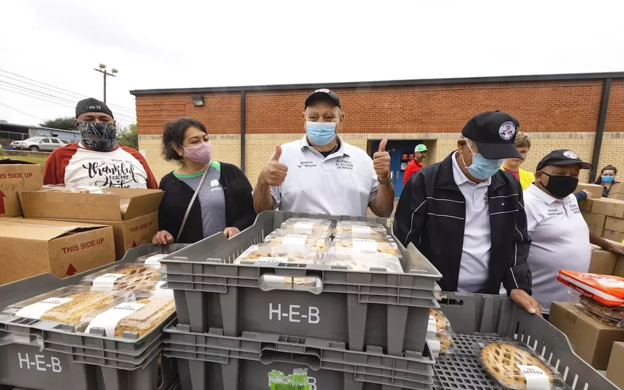 Image: Drive-Through Thanksgiving Box Giveaway