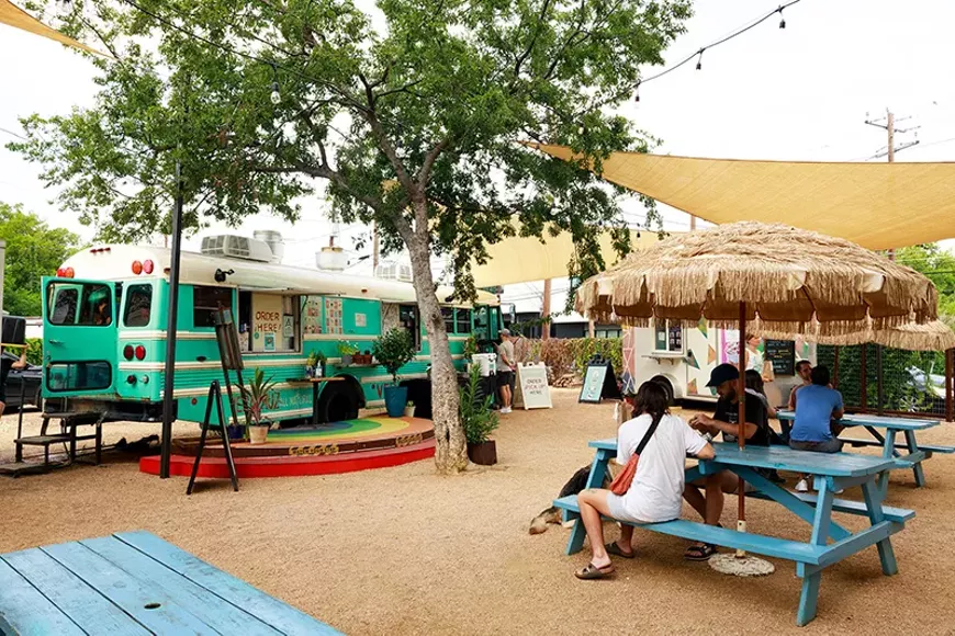 FOOD_VeracruzFoodTruck_Jana22.jpg