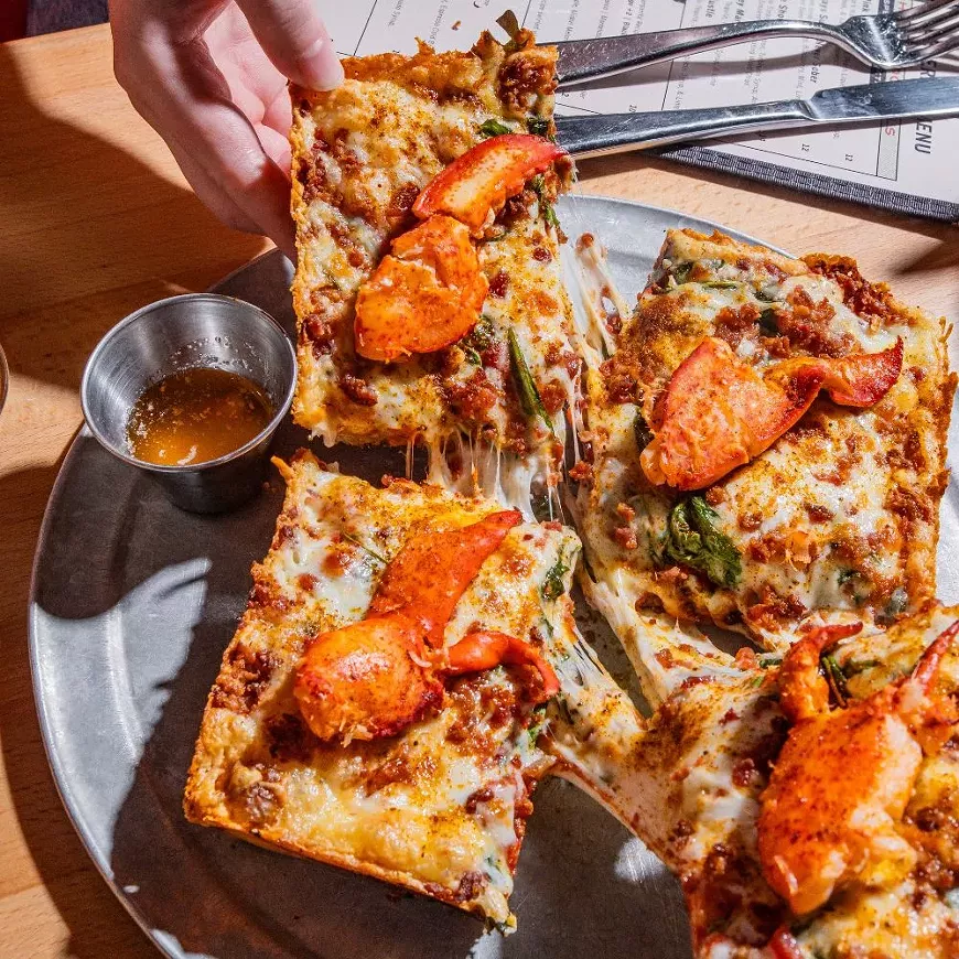 Garbo's Queen Lobster Pizza Reunion Tour at Via 313
