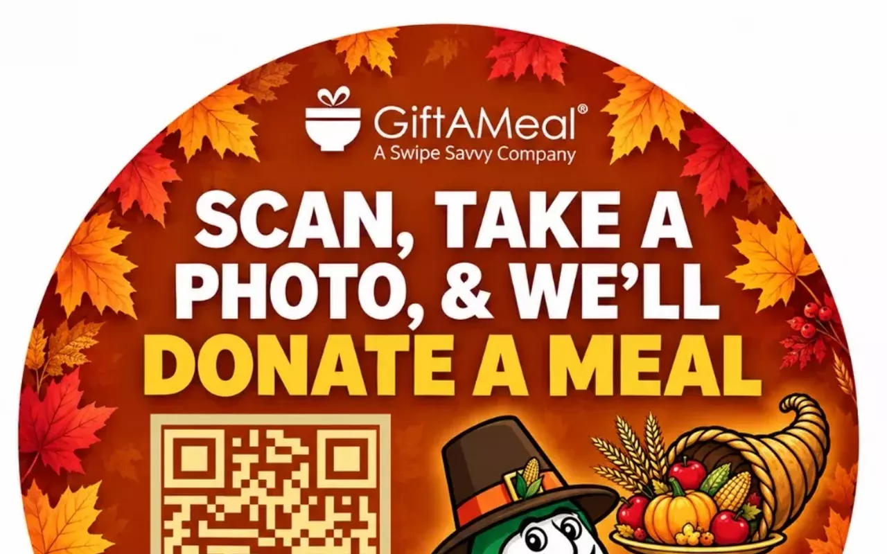 Image: Jet's Pizza Season of Giving With GiftAMeal