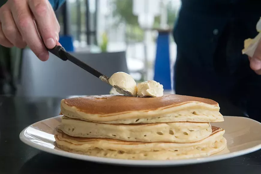 Dining.Breakfast_KerbeyLane_John_Anderson_23.jpg