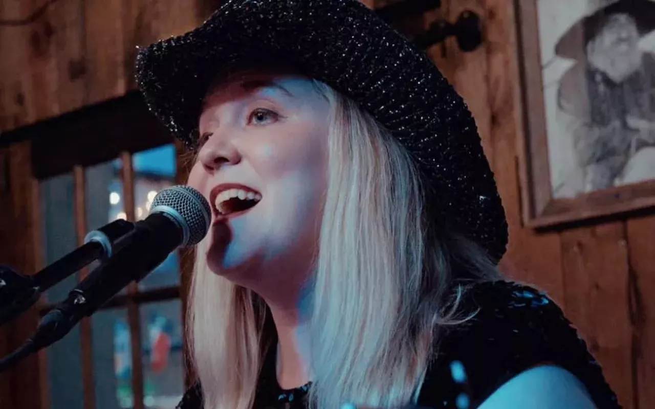 Image: Live Music on Lake Travis - Meg Groves