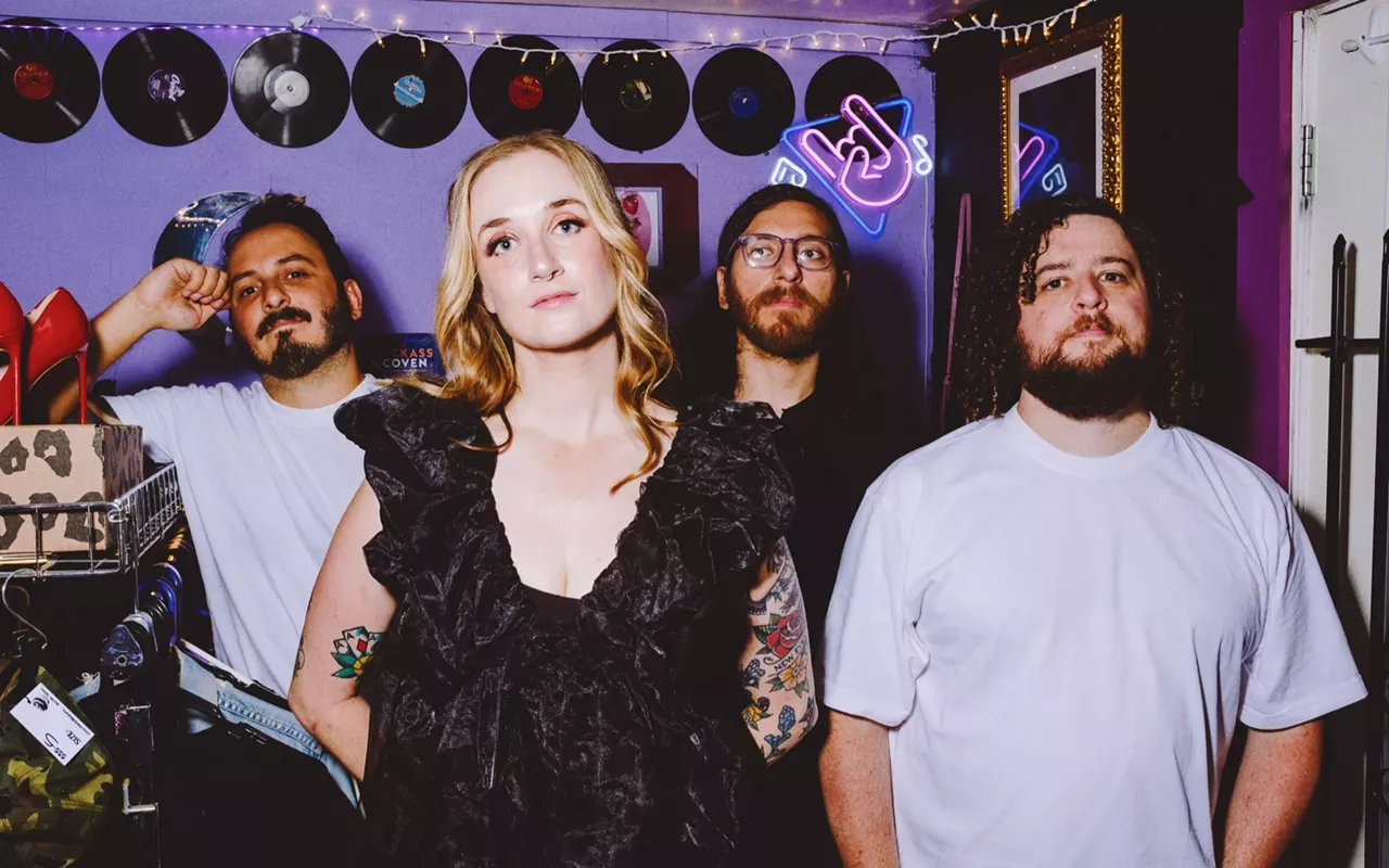 Image: Lola Tried (farewell show), Mean Jolene, Daybed, Small Engine Fire