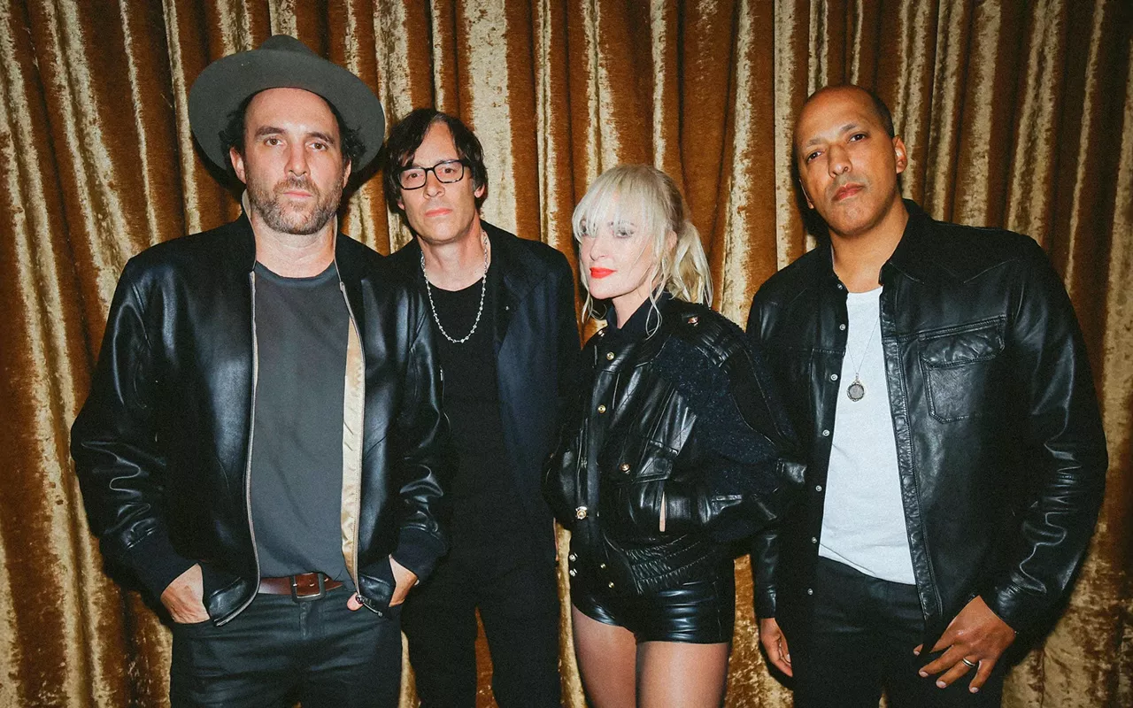 Image: Metric, Broken Social Scene, Stars