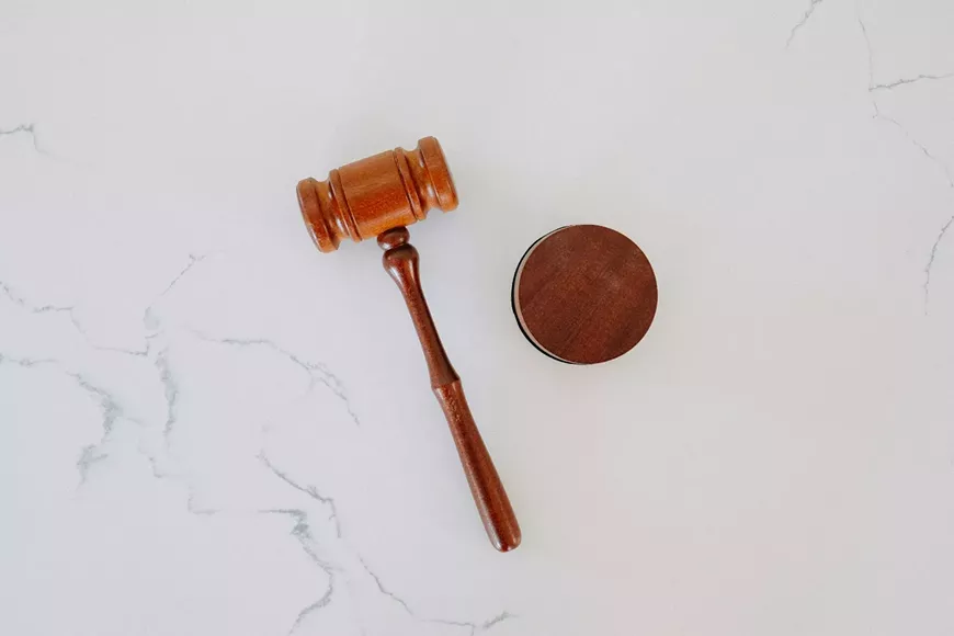 33._Mobile_Court_Photo_by_Tingey_Injury_Law_Firm_via_Unsplas.jpeg
