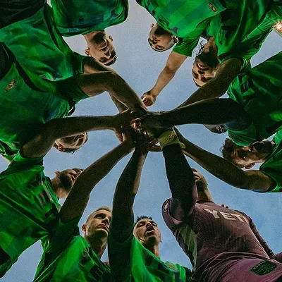 Image: Pro/Semi-Pro Sports Team