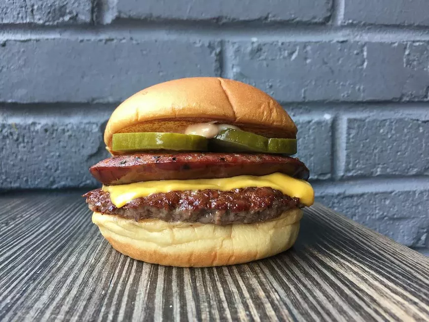 The Lockhart Link Burger photo courtesy of Perennial Public Relations