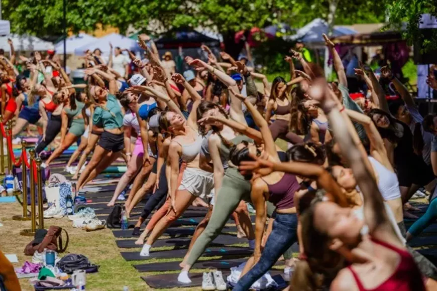 swiftfitsinglesyoga-178_medium.webp