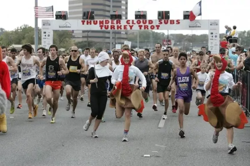 thu-11.23-turkey.trot.webp