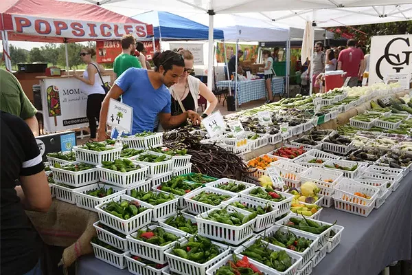 Farmers' Market/Farmstand