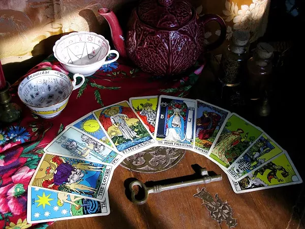 Psychic/Tarot