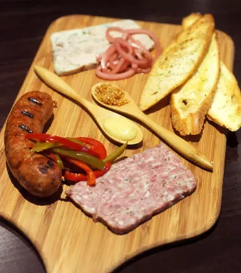 Image: Vince Young Steakhouse