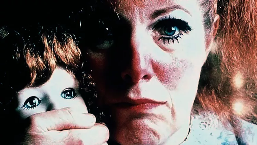 33._whatever_happened_to_baby_jane_film_still.webp